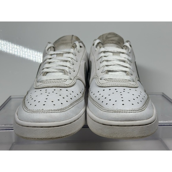 Nike Court Vision Low Top Women's Size 7.5 White Metallic Silver CD5434-111 - Picture 4 of 7